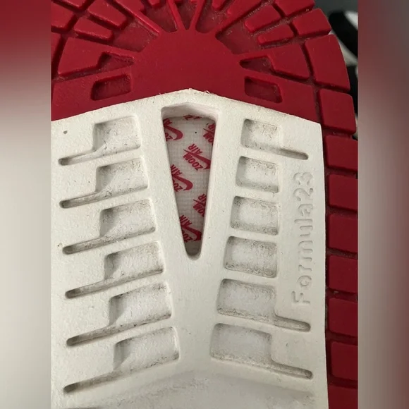 Nike Air Jordan 1 High Zoom Comfort 2 Valentine’s Day RARE Gorgeous Velvet Shoes - Picture 9 of 16